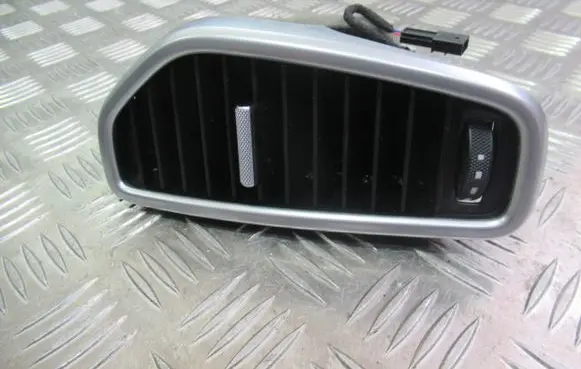 Porsche Cayenne (92A) Dashboard air vent grill cover trim 9Y0820951