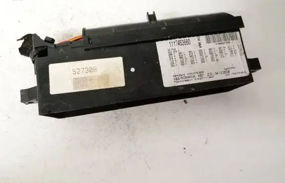 Volkswagen Jetta VI Fuse box set 6R0937615A 5n2970