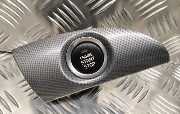 KIA Sorento Engine start stop button switch 847822P310