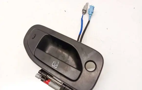 Nissan e-NV200 Front door exterior handle 