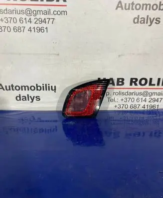 Nissan Primera Tailgate rear/tail lights 89023849