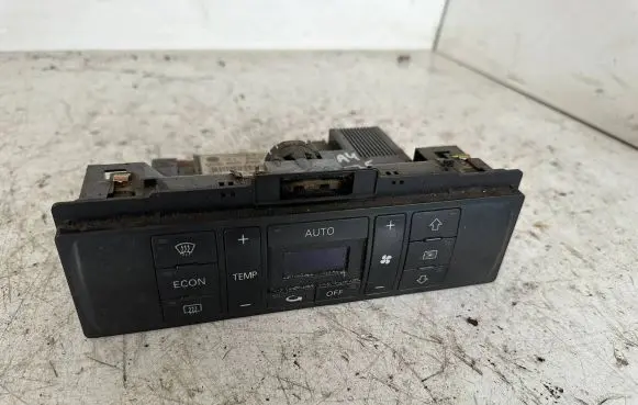 Audi A4 S4 B5 8D Climate control unit 8D0820043M 5HB00790805 B540000