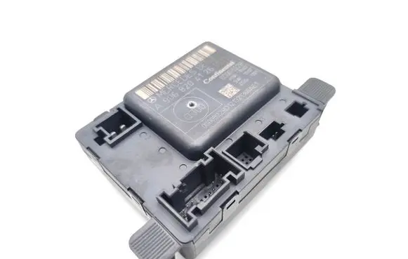 Mercedes-Benz Sprinter W906 Door control unit/module A9068204126