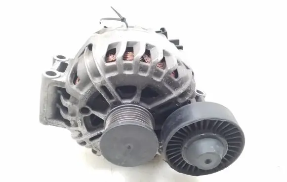 BMW 5 E60 E61 Generator/alternator 7521178