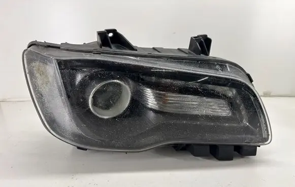 Chrysler 300C Headlight/headlamp 68402948AA 68269812AA 68269812AC