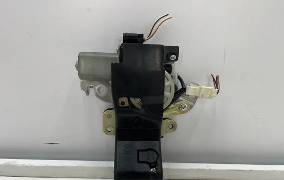 Mazda 6 Tailgate/trunk/boot lock/catch/latch 
