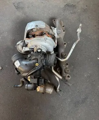 Audi A4 S4 B9 Turbo 04L253056L