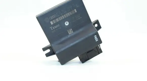 Audi A6 S6 C6 4F Gateway control module 4F0907468D 4F0910468A