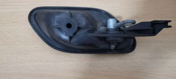 BMW 5 E39 Front door interior handle 8226050
