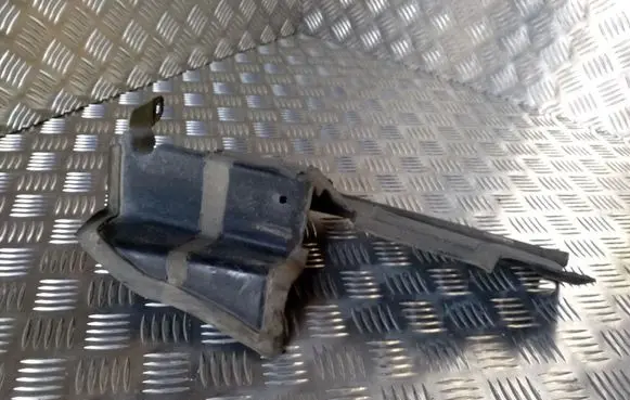 Chrysler Sebring (ST-22 - JR) Engine splash shield/under tray 04805698AB