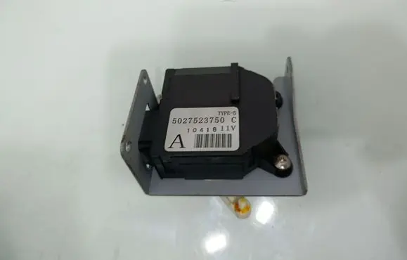 Renault Koleos I Air flap motor/actuator 5027523750C