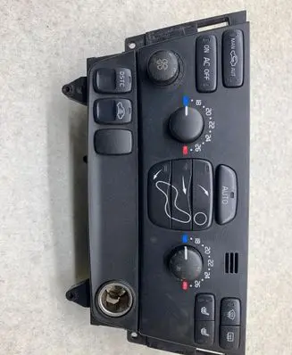 Volvo XC70 Climate control unit 8697140 04W52E04 SN31336634