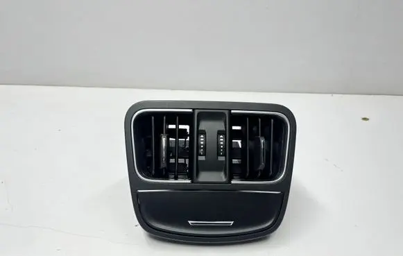 Maserati Levante Rear air vent grill 6700491010