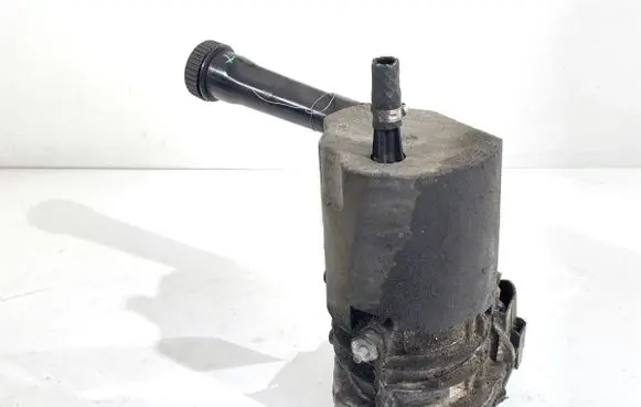 Citroen C4 Grand Picasso Power steering pump 9681594580
