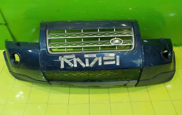 Land Rover Freelander 2 - LR2 Front bumper PRZOD