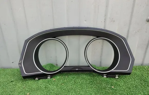 Volkswagen PASSAT B8 Dash center air vent grill 3G1858366A