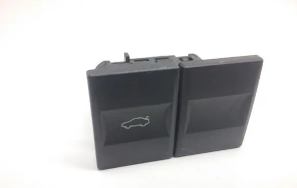 Tailgate opening switch