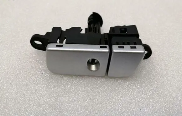 Mercedes-Benz SL R230 Glove box lock A2306800084