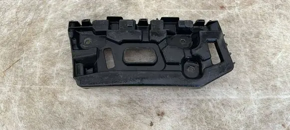 Renault Trafic III (X82) Front bumper mounting bracket 622227706R