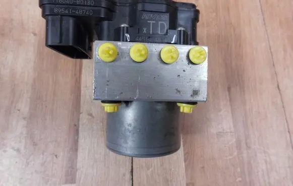 Toyota Highlander XU70 ABS Pump 8954148740
