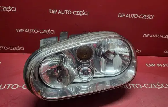 Volkswagen Golf IV Headlight/headlamp 1J1941015B