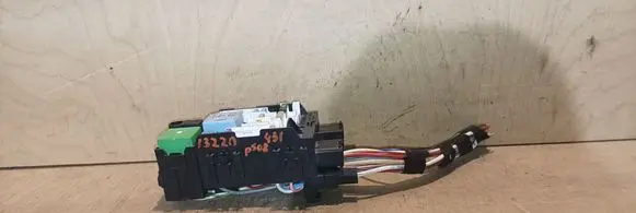 Peugeot 508 Fuse module 9665492680 87635E 018014781