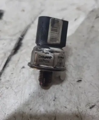 Mercedes-Benz Sprinter W906 Fuel main line pipe 9307Z521A