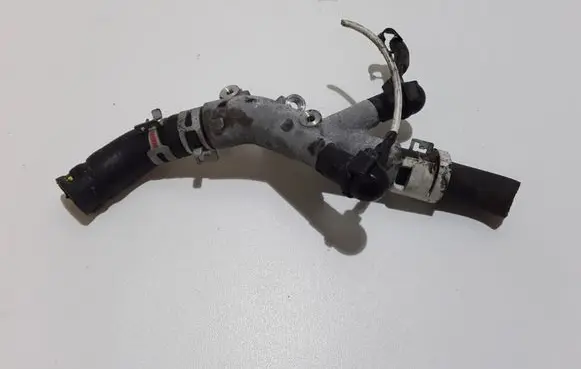 Volvo XC90 Engine coolant pipe/hose 051215 TGS27