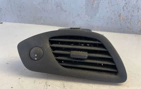 Renault Scenic III - Grand scenic III Dashboard side air vent grill/cover trim 1012124