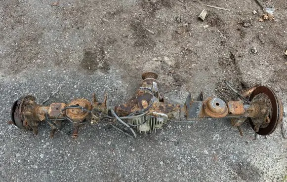 Opel Frontera A Rear axle beam 