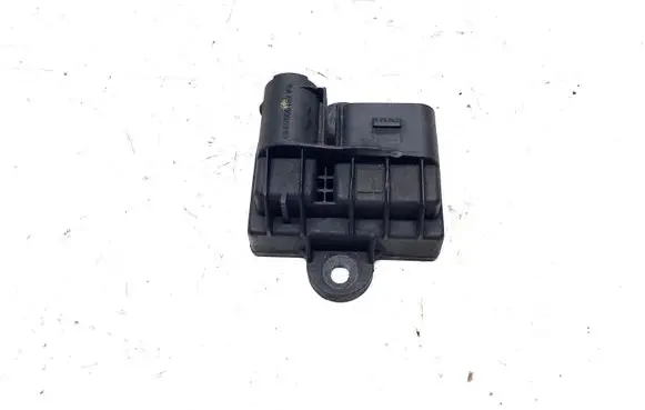 Mercedes-Benz Sprinter W906 Glow plug pre-heat relay A6519008902