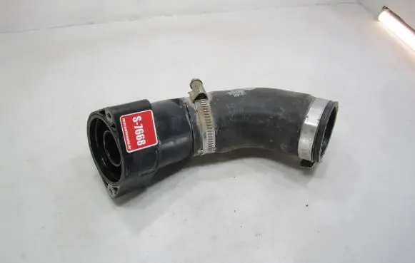 Intercooler hose/pipe