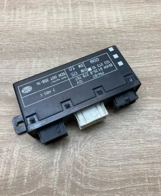 BMW 5 E39 Door control unit/module 8378767 5DK007358