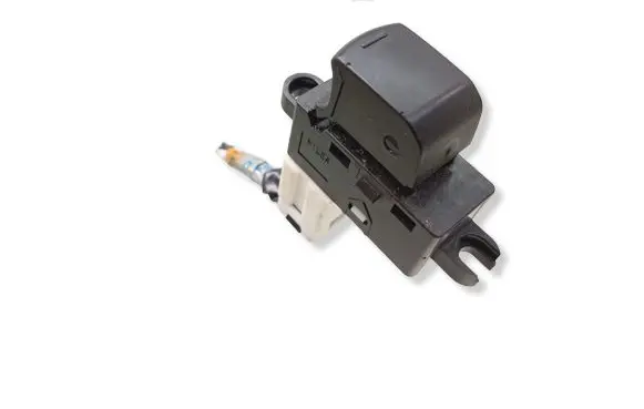 Subaru Forester SH Electric window control switch 8820Z