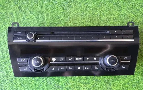 BMW 7 F01 F02 F03 F04 Climate control unit 9233644 0000199061 900252580026