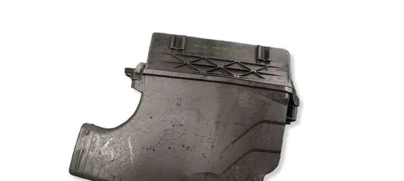 Mercedes-Benz E W212 Air filter box A6420903101