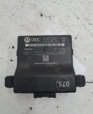 Volkswagen PASSAT B6 Gateway control module 3C0907530C