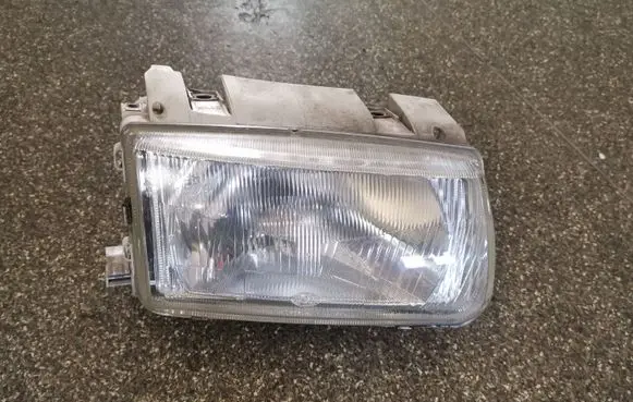 Volkswagen Polo III 6N 6N2 6NF Headlight/headlamp