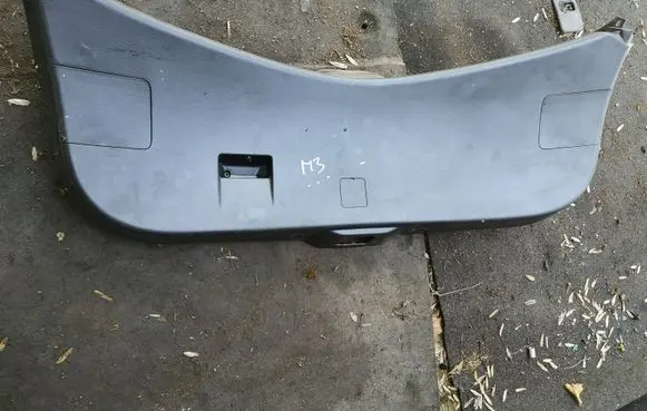 Mazda 3 II Tailgate trim BBN968962