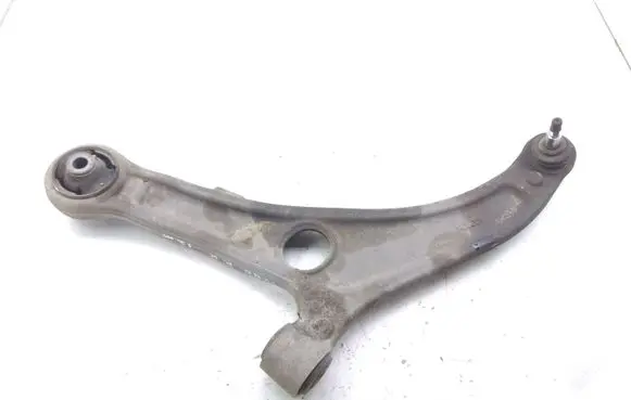 Hyundai i40 Front lower control arm/wishbone