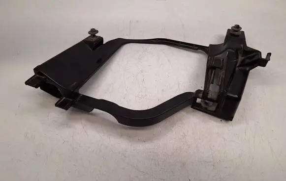 BMW 5 E60 E61 Headlight/headlamp mounting bracket 15873700 63126936089