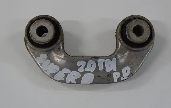 Skoda Superb B5 (3U) Front anti-roll bar/stabilizer link 4D0411317K