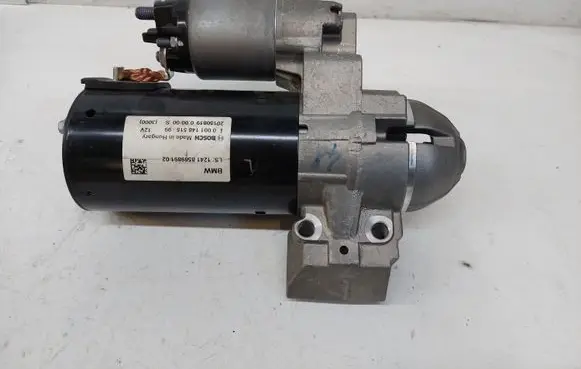 BMW 7 G11 G12 Starter motor 858989102 0001148515