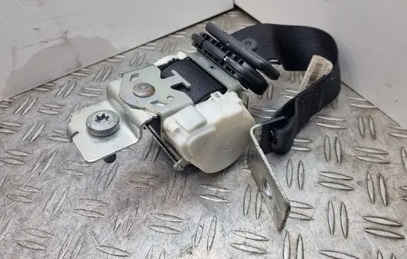 Dodge Nitro Rear seatbelt P5KJ771DVAE 33052215 34001050B