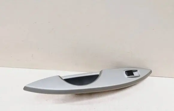 Peugeot iOn Electric window control switch SPC01796 8619A111 MR587944