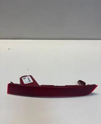 BMW X7 G07 Rear tail light reflector 7463977 60701106 311019