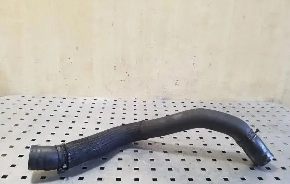 Nissan X-Trail T32 Engine coolant pipe/hose