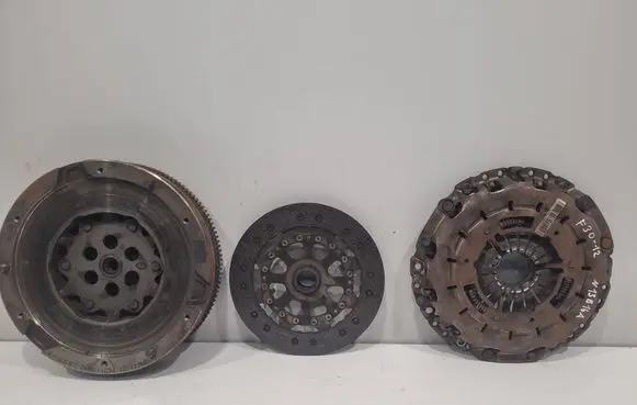 BMW 3 F30 F35 F31 Clutch set kit 21217621180