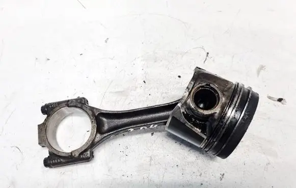 Volkswagen Polo IV 9N3 Piston with connecting rod 045F