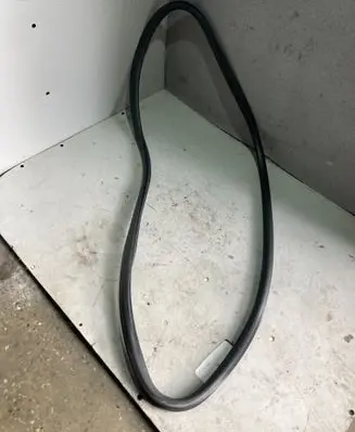 Volvo V40 Rubber seal front door window/glass 